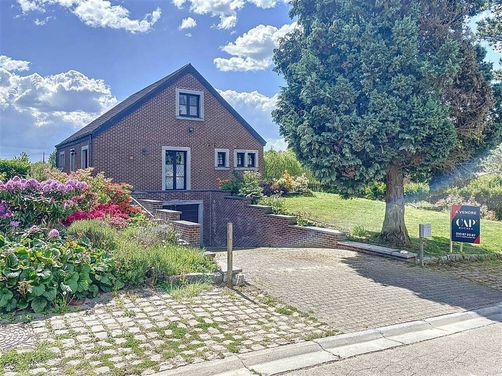 Maison à vendre à Folx-les-Caves 1350 375000.00€ 2 chambres 125.00m² - Annonce 489050
