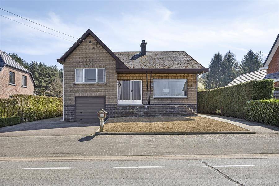 Huis te koop in Diest 3290 248000.00€ 3 slaapkamers m² - Zoekertje 490158