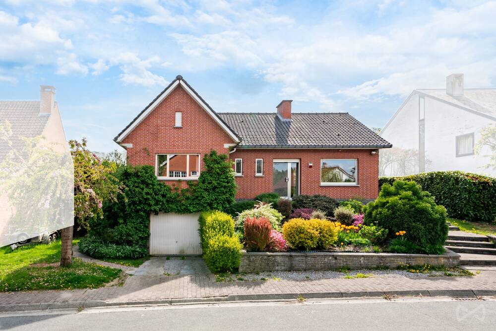 Huis te in Waver 1300 425000.00€ 4 slaapkamers 140.00m² - Zoekertje 545313