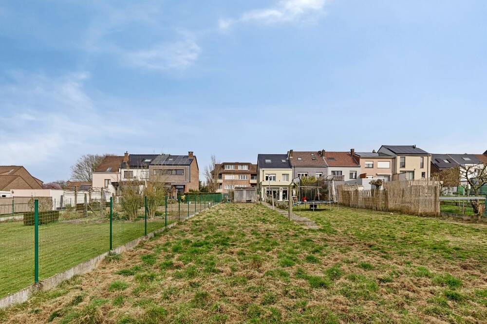 Terrain à vendre à Halle 1500 150000.00€ chambres m² - Annonce 491499