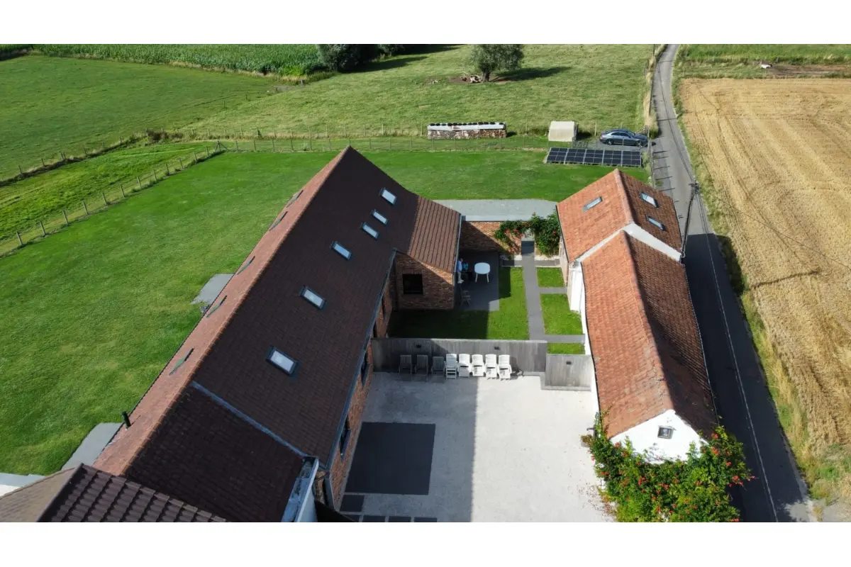 Commerce à vendre à Gammerages 1570 895000.00€  chambres m² - Annonce 611986