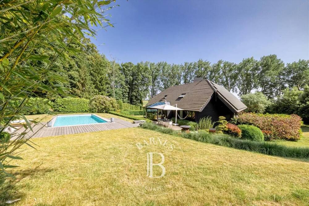Maison à louer à Braine-l'Alleud 1420 5800.00€ 5 chambres 480.00m² - Annonce 492157