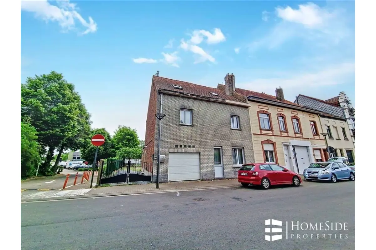 Huis te  koop in Sint-Stevens-Woluwe 1932 549000.00€ 6 slaapkamers 240.00m² - Zoekertje 504419