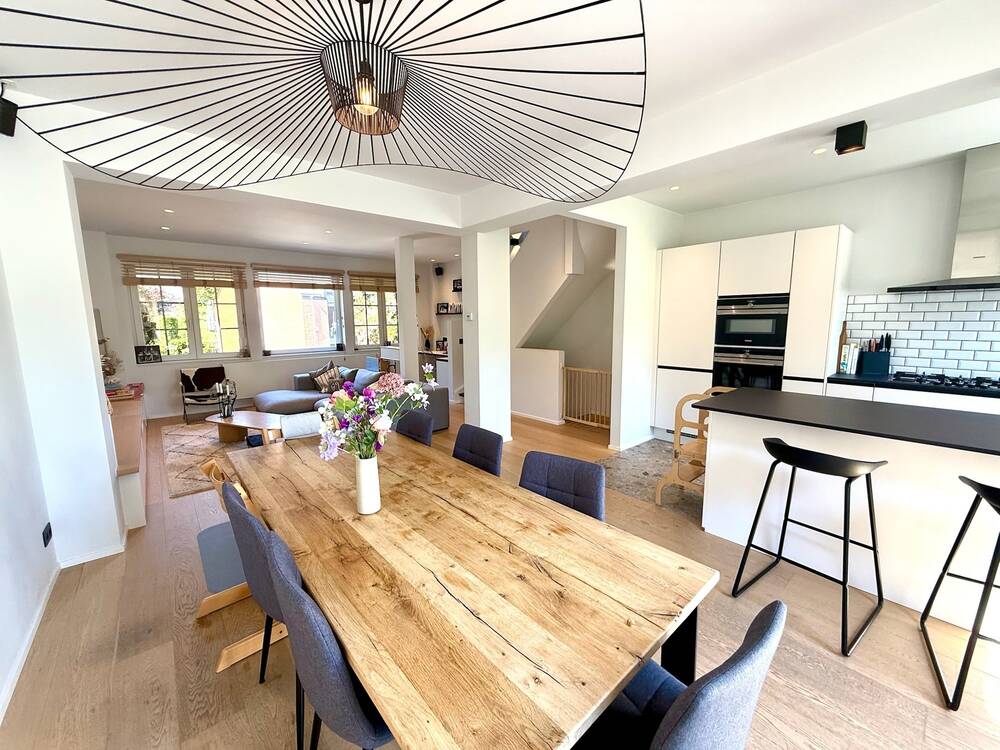 Maison à vendre à Rhode-Saint-Genese 1640 725000.00€ 3 chambres 219.00m² - Annonce 504180