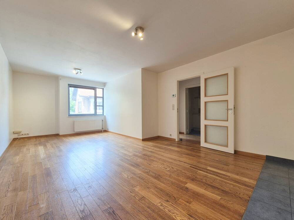 Appartement à louer à Genval 1332 825.00€ 1 chambres 47.00m² - Annonce 504572