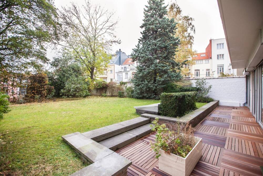 Benedenverdieping te in Elsene 1050 2490.00€ 2 slaapkamers 127.00m² - Zoekertje 504887
