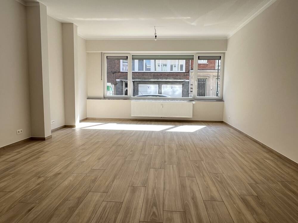Benedenverdieping te in Ukkel 1180 1500.00€ 2 slaapkamers 118.00m² - Zoekertje 504876