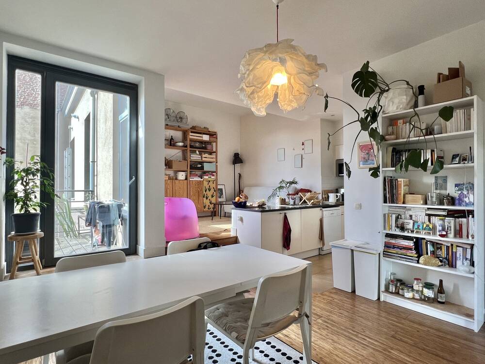 Appartement à à Ixelles 1050 1300.00€ 2 chambres 81.00m² - Annonce 503320