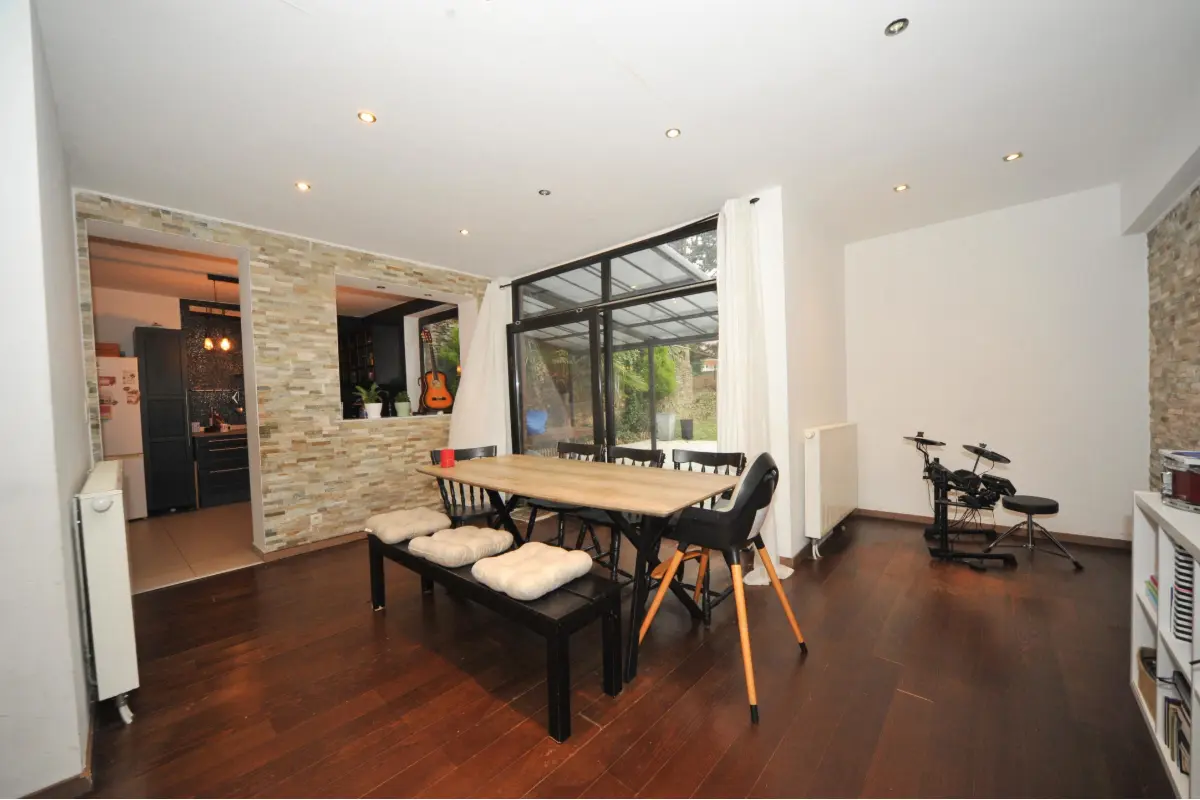 Maison à vendre à Tubize 1480 490000.00€  chambres 247.00m² - Annonce 503899