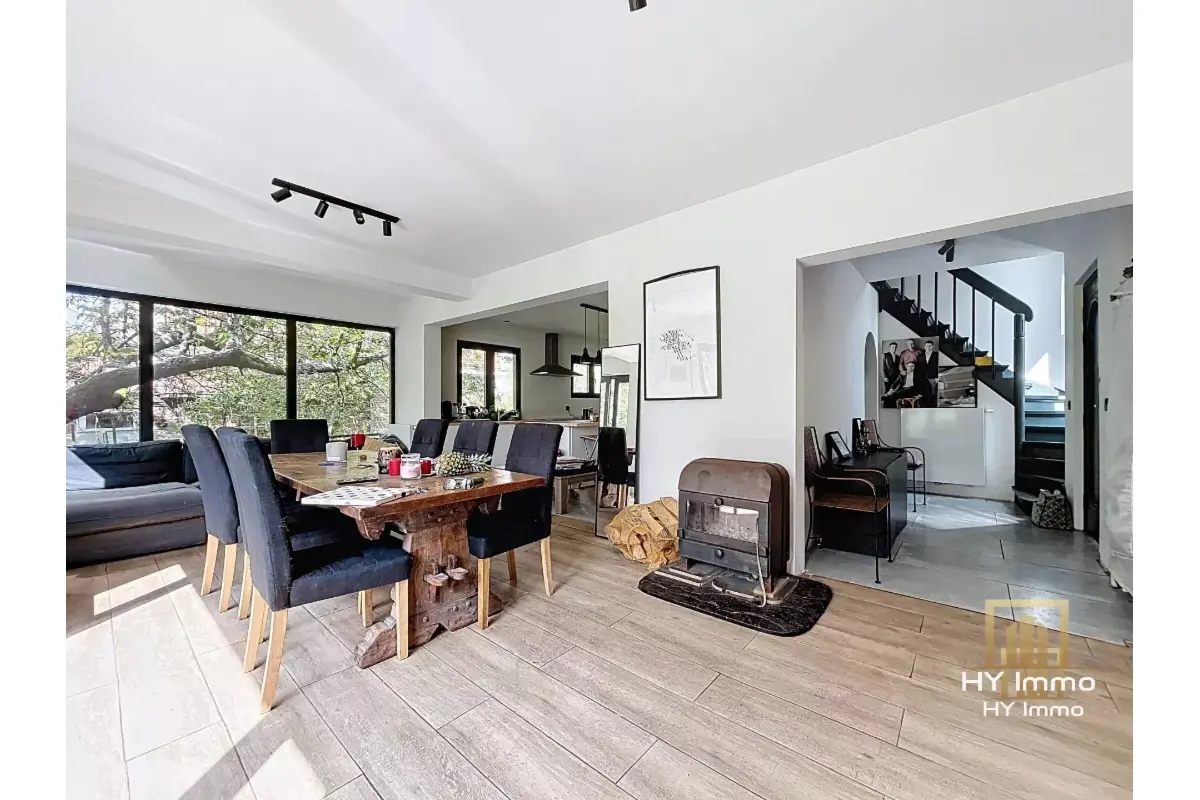 Maison à vendre à Rhode-Saint-Genese 1640 630000.00€ 4 chambres m² - Annonce 502955