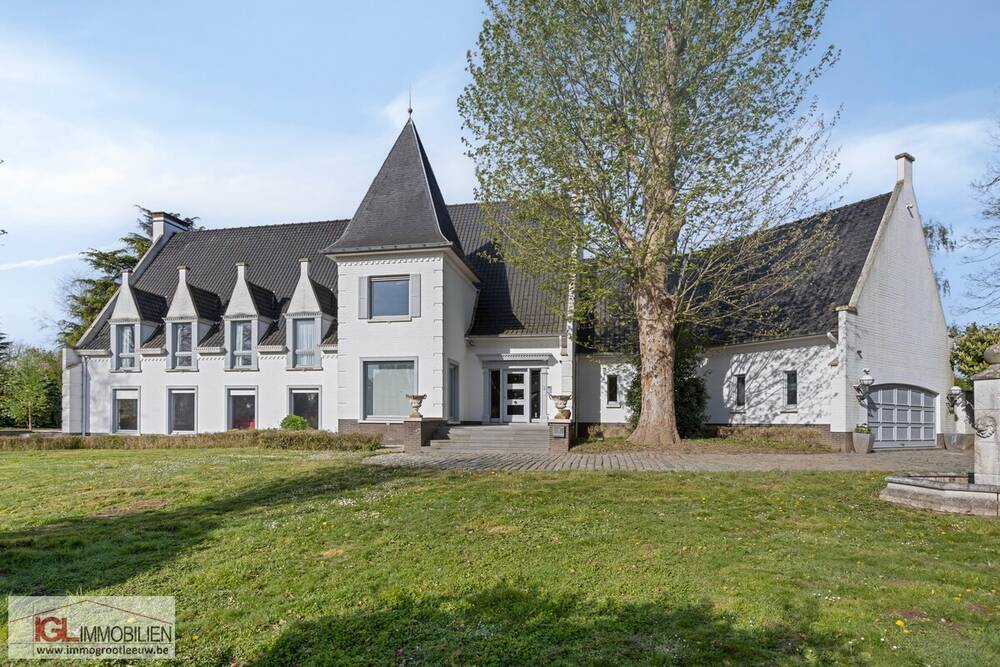 Huis te in Hal 1500 1350000.00€ 5 slaapkamers 870.00m² - Zoekertje 502193