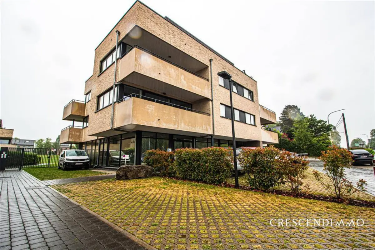 Handelszaak te  huur in Waterloo 1410 3500.00€  slaapkamers 160.00m² - Zoekertje 502470