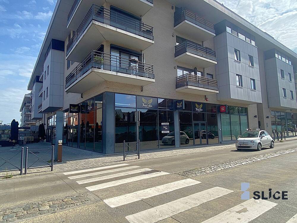 Commerce à louer à Tubize 1480 2700.00€ chambres 163.00m² - Annonce 501476