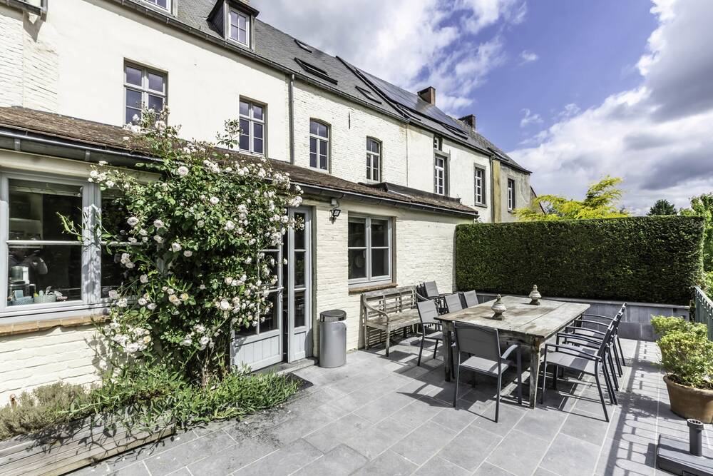 Maison à vendre à Genappe 1470 625000.00€ 5 chambres 280.00m² - Annonce 501679