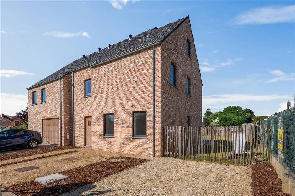 Huis te koop in Montaigu-Zichem 3270 499000.00€ 4 slaapkamers 205.00m² - Zoekertje 500246