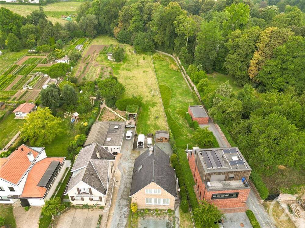 Villa à vendre à Dilbeek 1700 489000.00€ 4 chambres 280.00m² - Annonce 500108
