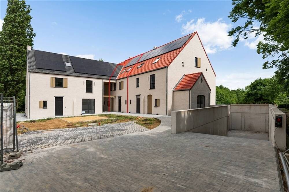 Huis te  huur in Haacht 3150 2100.00€ 4 slaapkamers 256.00m² - Zoekertje 499818