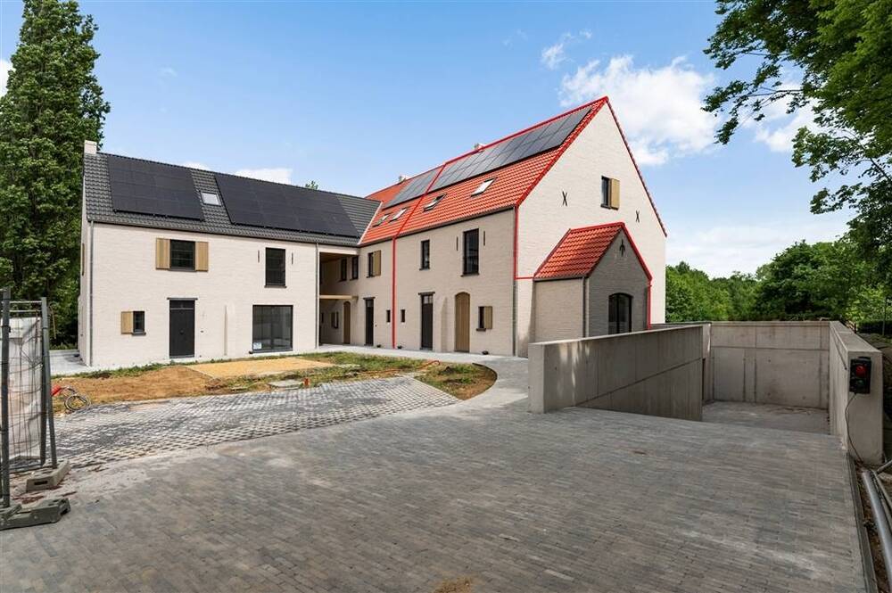 Huis te  huur in Haacht 3150 2350.00€ 4 slaapkamers 272.00m² - Zoekertje 499249