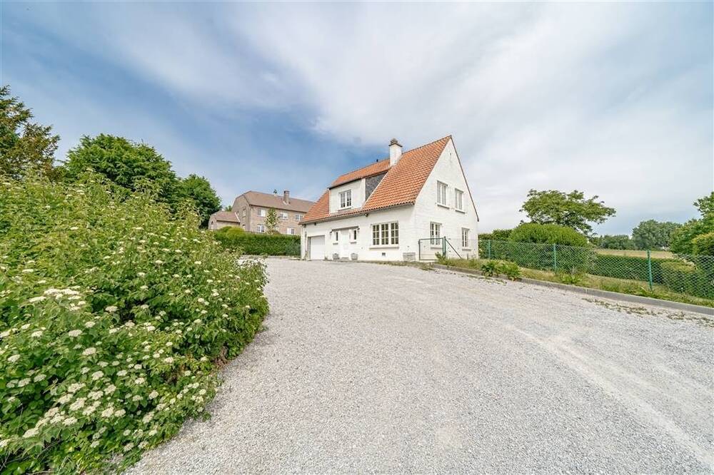 Maison à louer à Waterloo 1410 2450.00€ 3 chambres 250.00m² - Annonce 498894