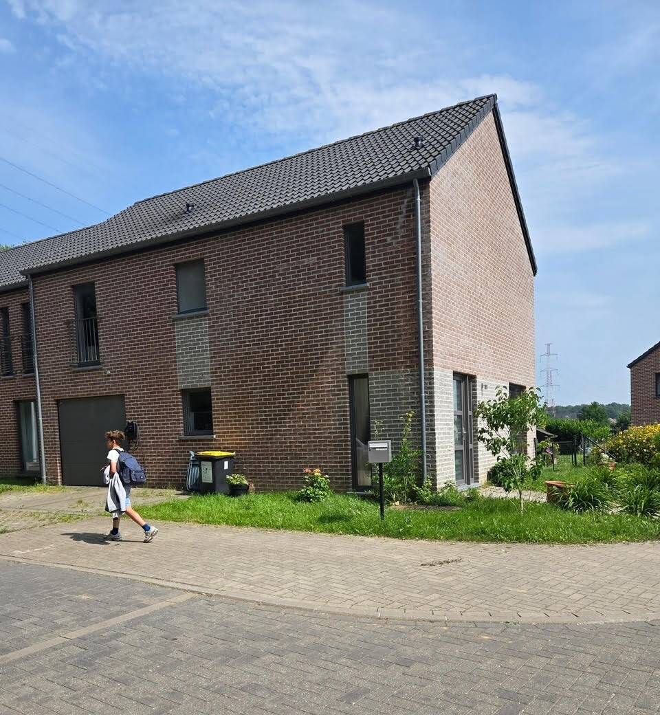Maison à louer à Nivelles 1400 1580.00€ 4 chambres 168.00m² - Annonce 498683