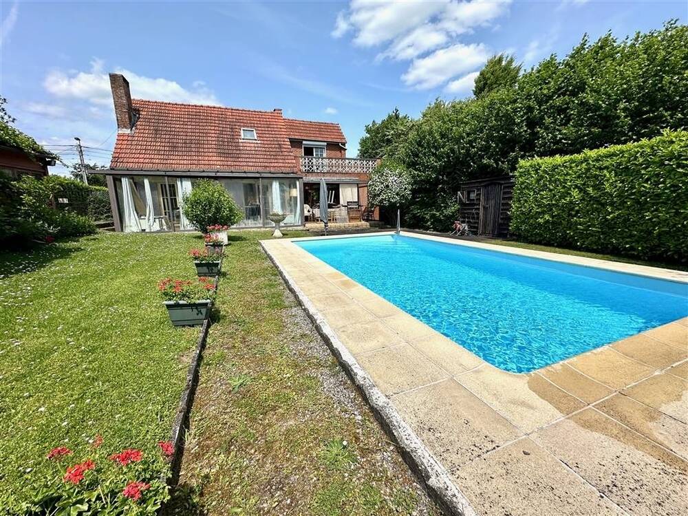 Maison à vendre à Grez-Doiceau 1390 380000.00€ 3 chambres 140.10m² - Annonce 498430