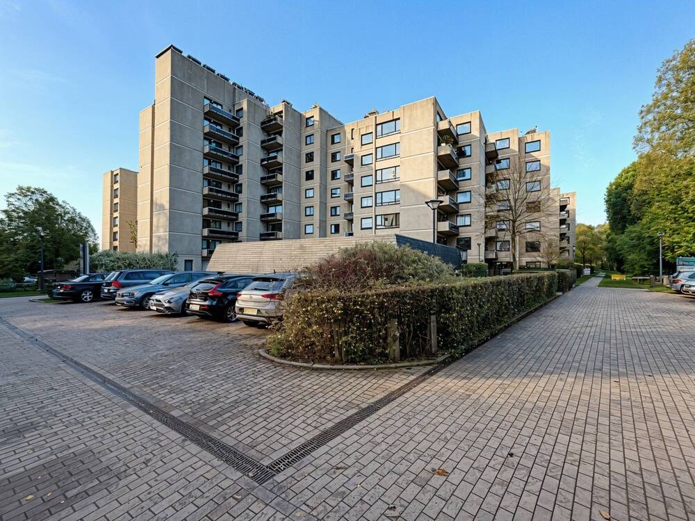 Duplex à à Woluwe-Saint-Lambert 1200 499000.00€ 5 chambres 160.00m² - Annonce 497795