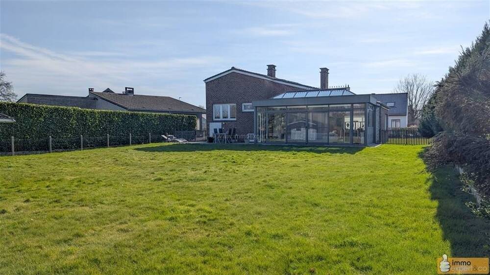 Huis te koop in Sint-Katherina-Lombeek 1742 499000.00€ 3 slaapkamers 179.08m² - Zoekertje 496463