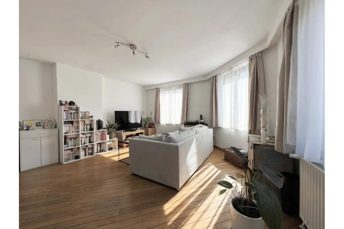 Appartement te  in Elsene 1050 295000.00€ 1 slaapkamers 80.00m² - Zoekertje 497226