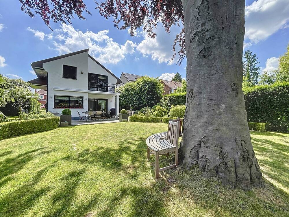 Huis te koop in Wezembeek-Oppem 1970 1200000.00€ 3 slaapkamers 240.00m² - Zoekertje 494823
