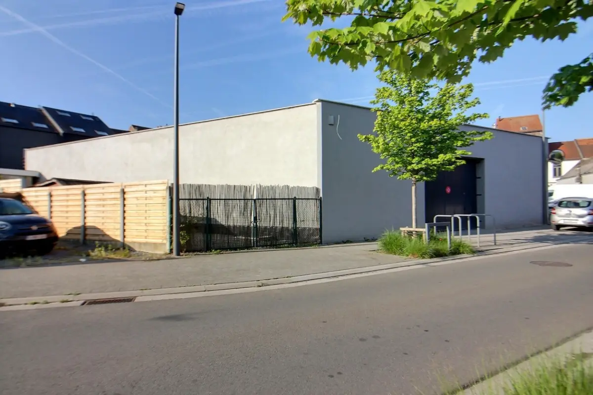 Commerce à louer à Strombeek-Bever 1853 3200.00€  chambres 396.00m² - Annonce 494249