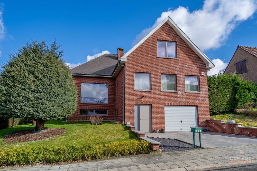 Maison à vendre à Braine-l'Alleud 1420 645000.00€ 4 chambres 264.00m² - Annonce 505973