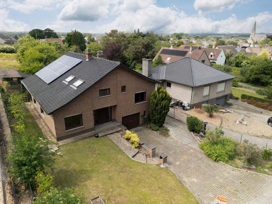 Huis te koop in Pamel 1760 445000.00€ 5 slaapkamers 287.00m² - Zoekertje 506151