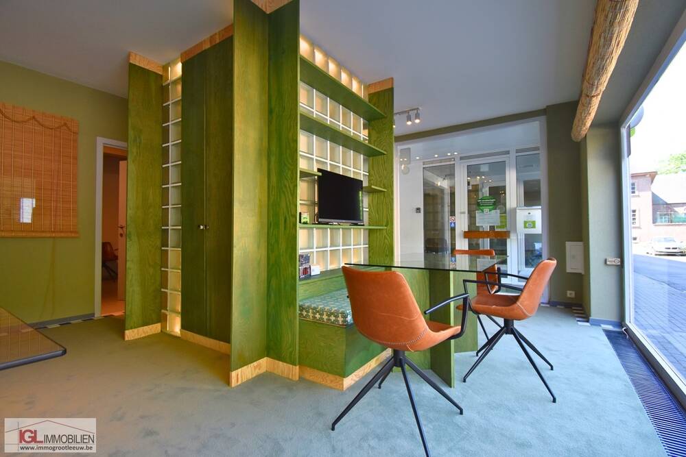 Handelszaak te in Sint-Pieters-Leeuw 1600 110000.00€ slaapkamers 76.00m² - Zoekertje 506224