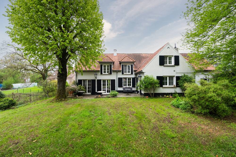 Villa à vendre à Céroux-Mousty 1341 795000.00€ 3 chambres 255.00m² - Annonce 507672