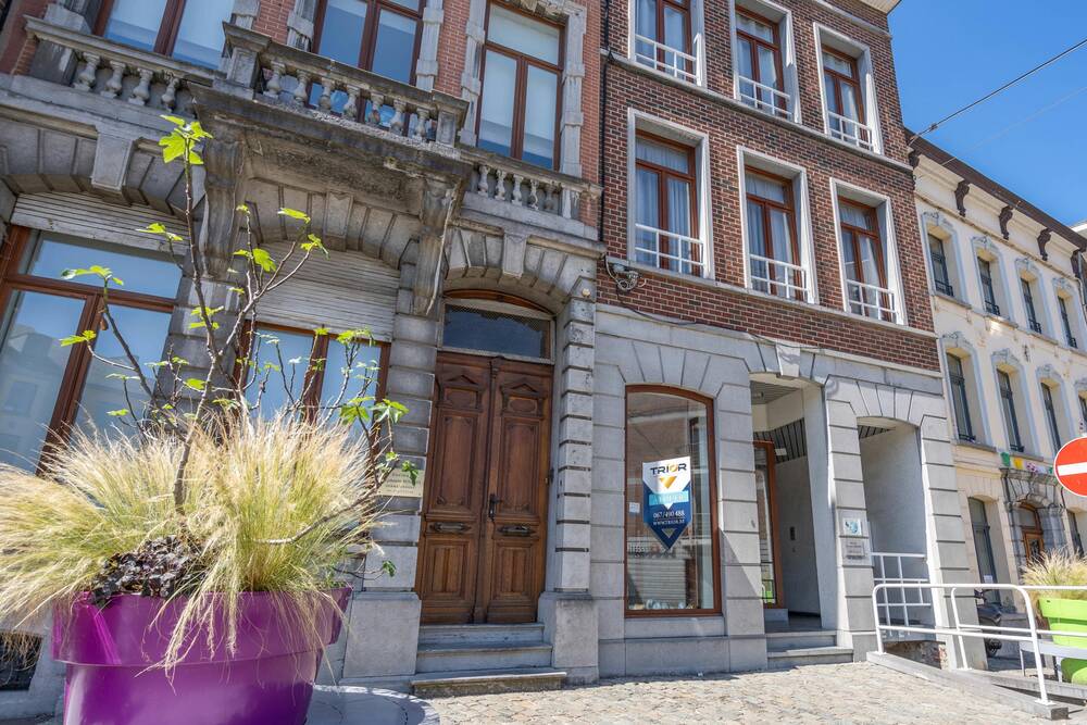 Commerce à  à Binche 7130 380.00€  chambres 25.00m² - Annonce 508426