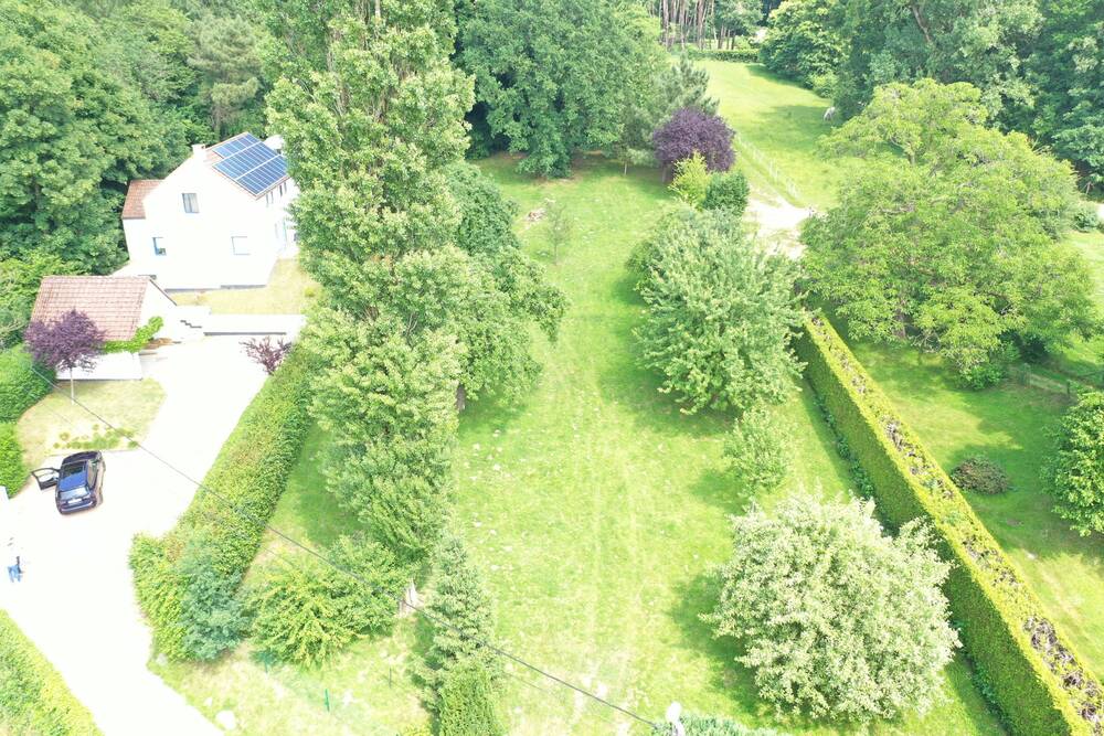 Terrain à vendre à Glabais 1473 450000.00€ chambres m² - Annonce 508778
