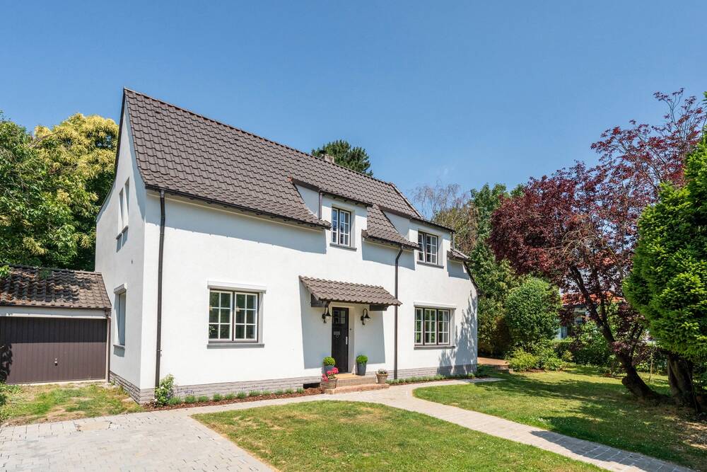 Villa à  à Wezembeek-Oppem 1970 975000.00€ 4 chambres 200.00m² - Annonce 511365