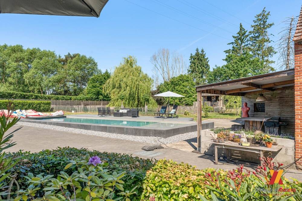 Huis te koop in Bekkevoort 3460 598000.00€ 4 slaapkamers 276.00m² - Zoekertje 511874