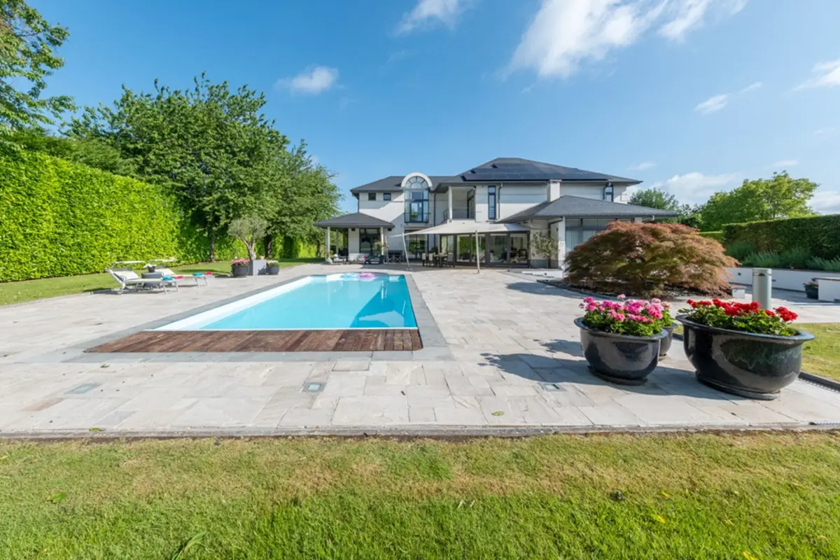 Villa te  koop in Waterloo 1410 1750000.00€ 4 slaapkamers 443.00m² - Zoekertje 511832