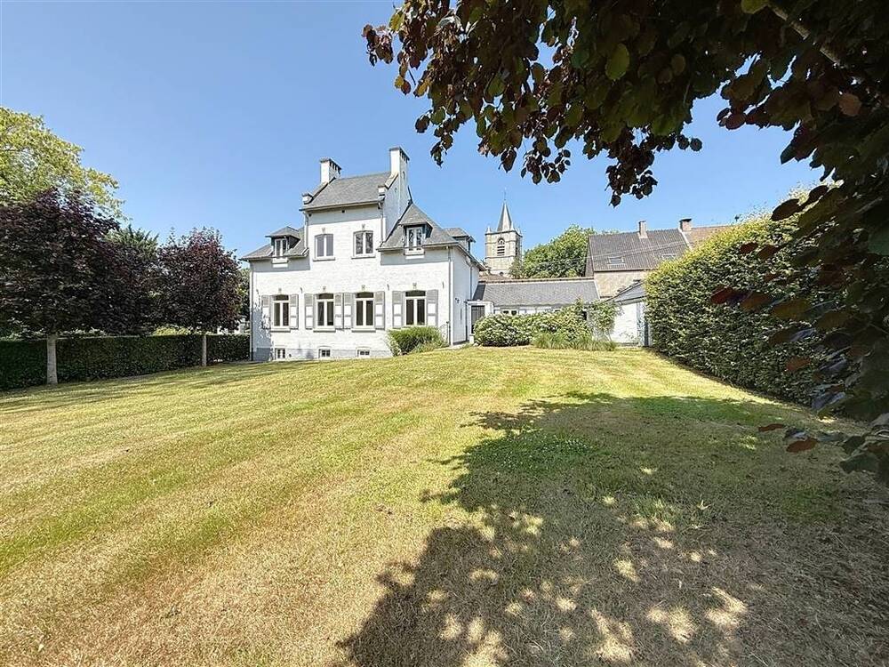 Maison à louer à Saintes 1480 1650.00€ 3 chambres 180.00m² - Annonce 512333