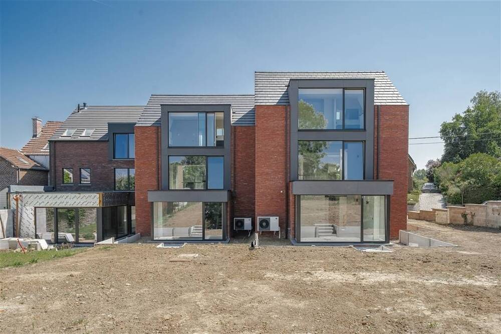 Maison à louer à Braine-le-Château 1440 1850.00€ 3 chambres 205.00m² - Annonce 512339