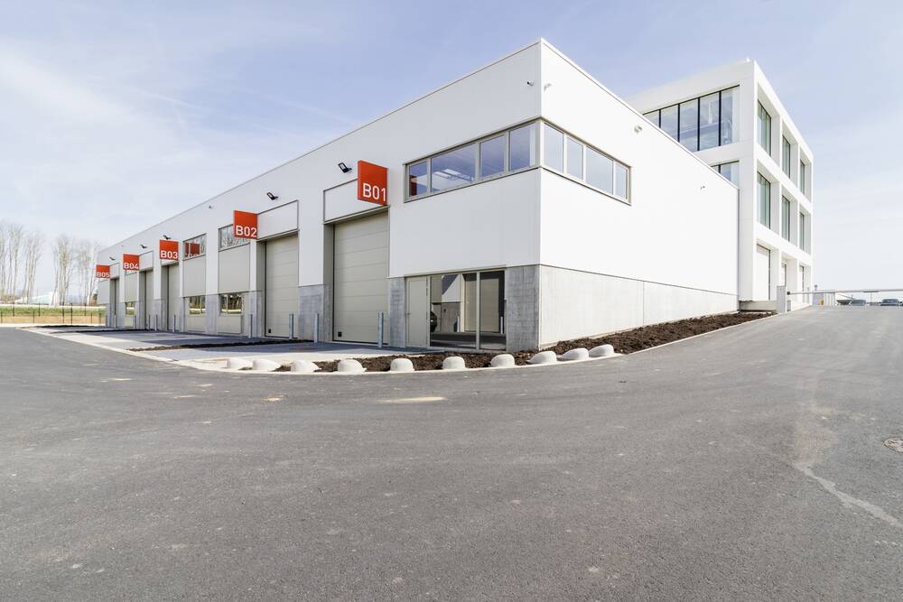 Commerce à louer à Nivelles 1400 1345.65€ chambres 227.00m² - Annonce 514459