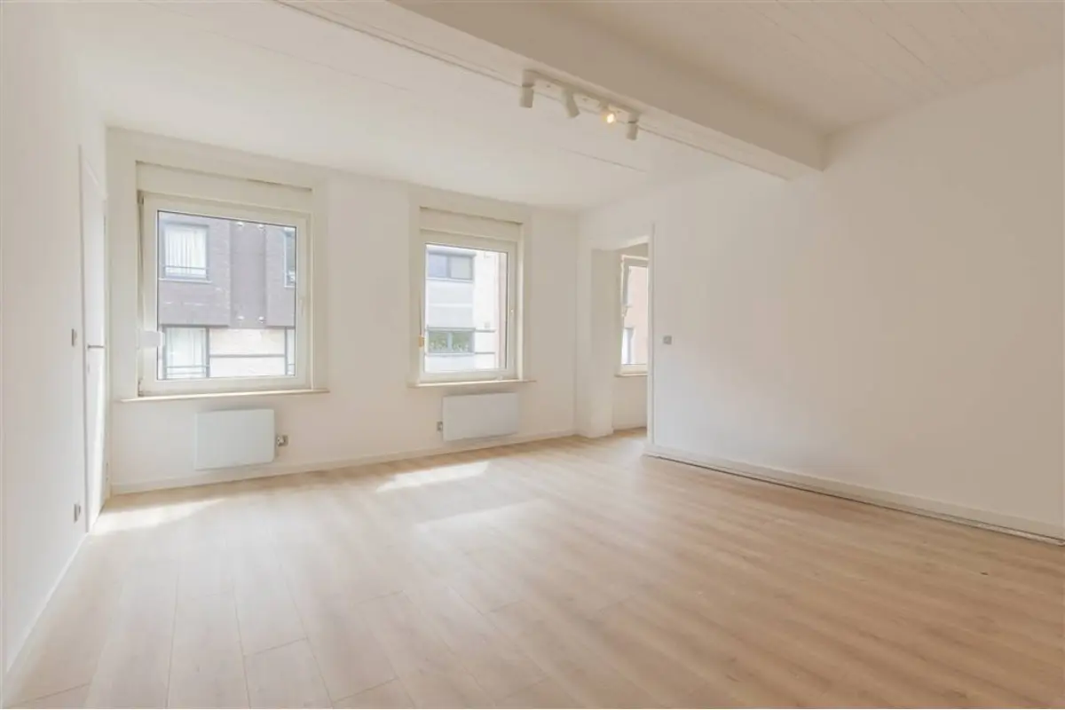 Appartement te  koop in Merchtem 1785 165000.00€ 1 slaapkamers 50.00m² - Zoekertje 516512