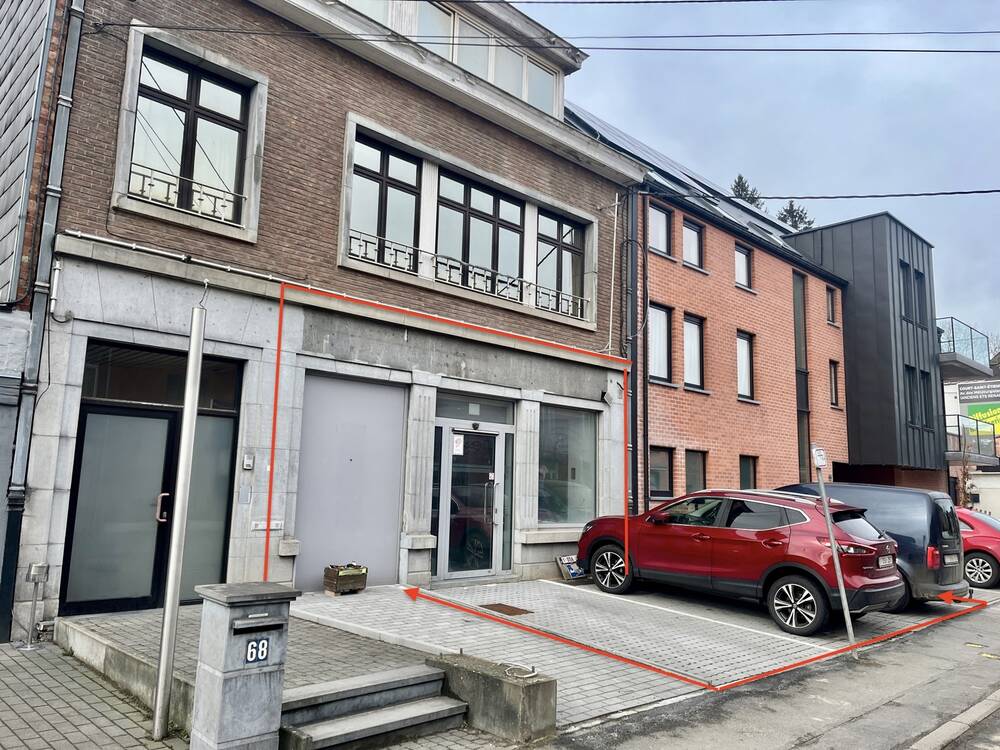 Commerce à louer à Court-Saint-Etienne 1490 800.00€  chambres 109.00m² - Annonce 517523