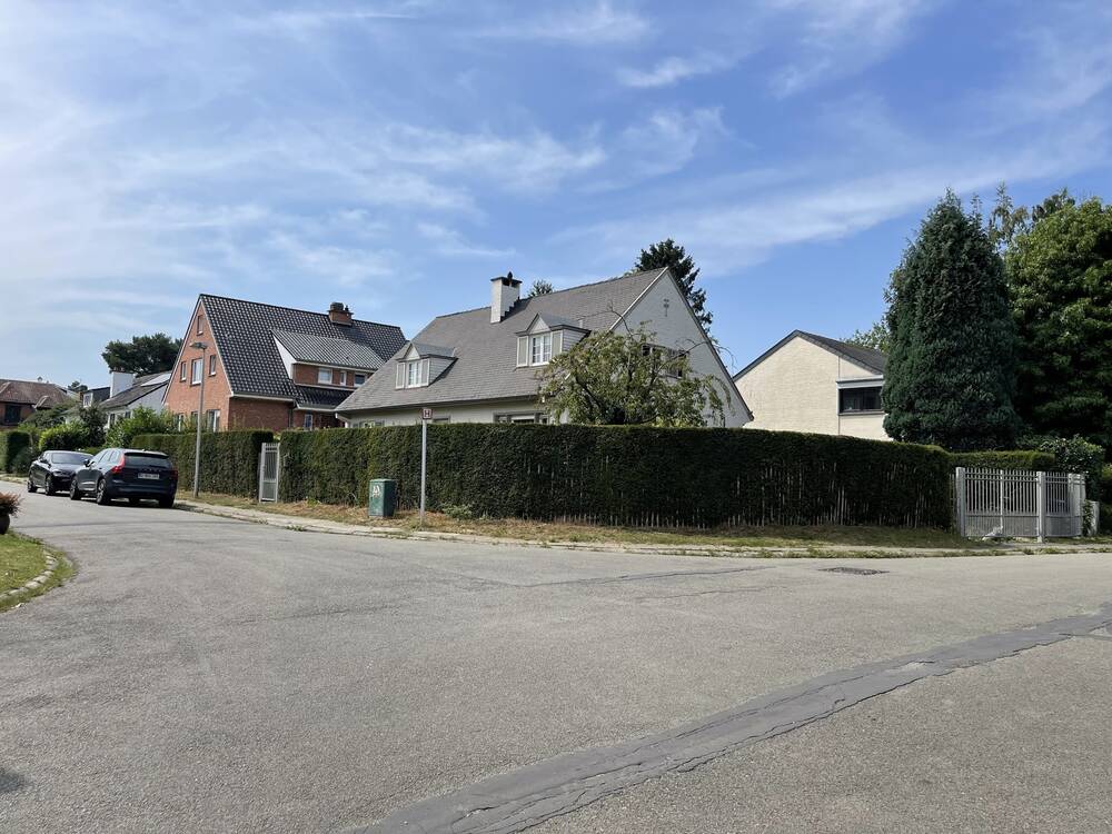 Villa à louer à Wezembeek-Oppem 1970 2900.00€ 4 chambres 200.00m² - Annonce 517224