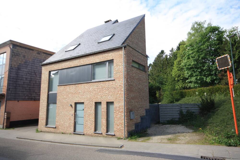 Villa à louer à Tervuren 3080 2150.00€ 5 chambres 256.00m² - Annonce 515228