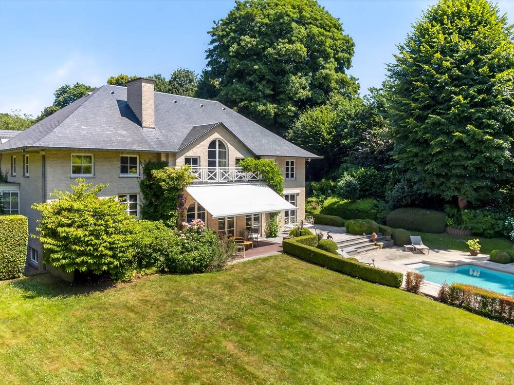 Huis te koop in Sint-Genesius-Rode 1640 2450000.00€ 5 slaapkamers 370.00m² - Zoekertje 516008