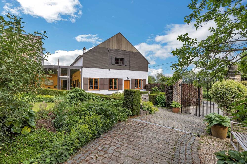 Villa te  koop in Herfelingen 1540 659000.00€ 5 slaapkamers 370.00m² - Zoekertje 515616