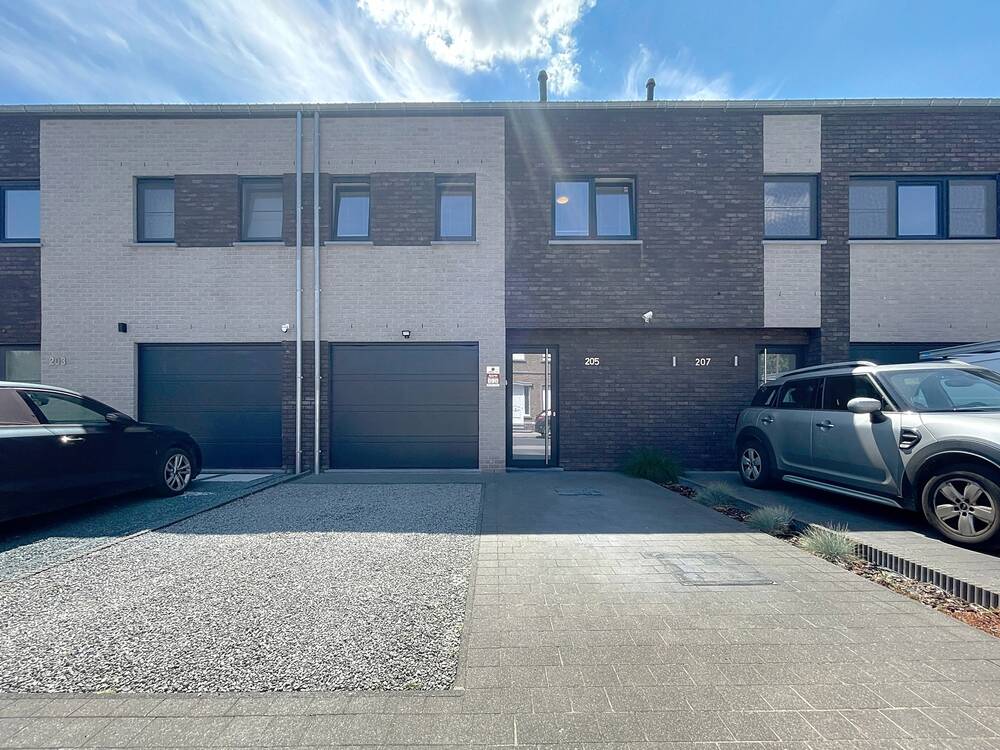 Maison à vendre à Lot 1651 549000.00€ 4 chambres 170.00m² - Annonce 519237