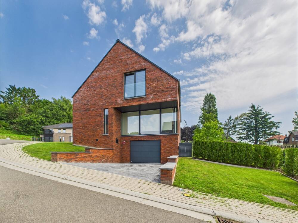 Maison à vendre à Braine-l'Alleud 1420 979000.00€ 4 chambres 235.00m² - Annonce 521577